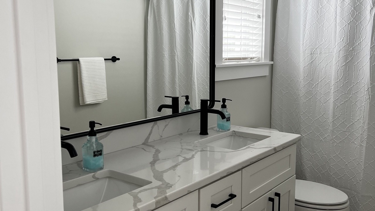 Photo of Bathroom in Corolla Light
