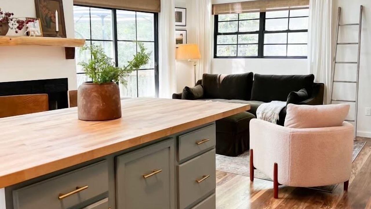 Photo of Livingroom in Ocean Pines