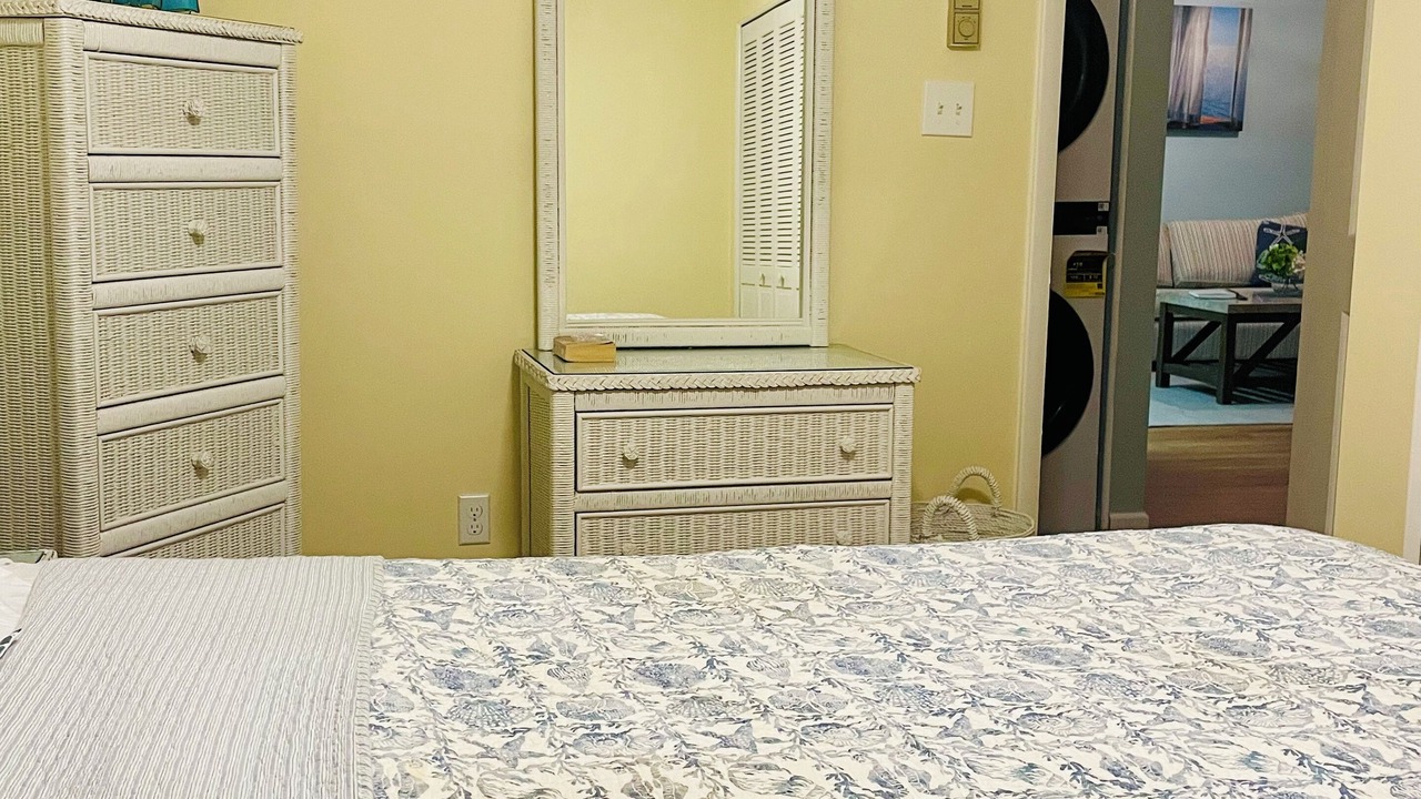 Photo of Bedroom in Village Green
