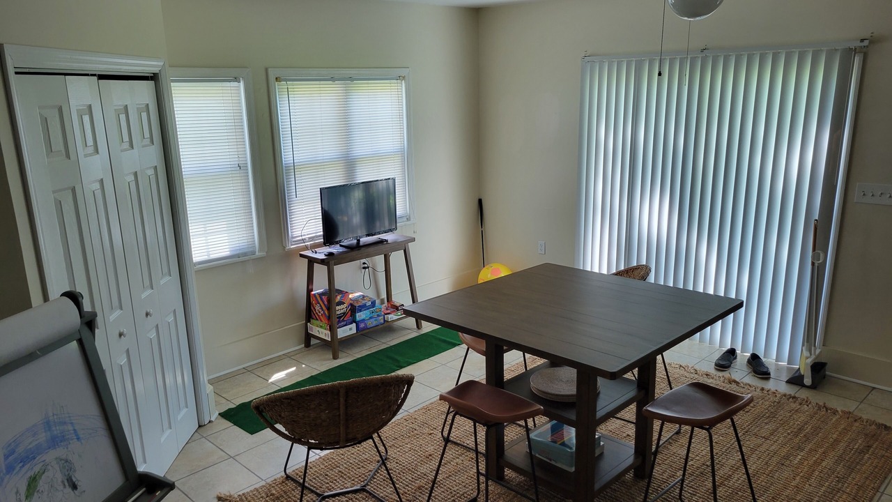 Photo of Bedroom in McCutcheon Field