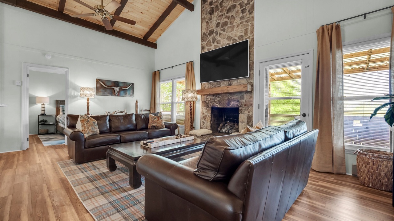 Photo of Livingroom in Beech Mountain