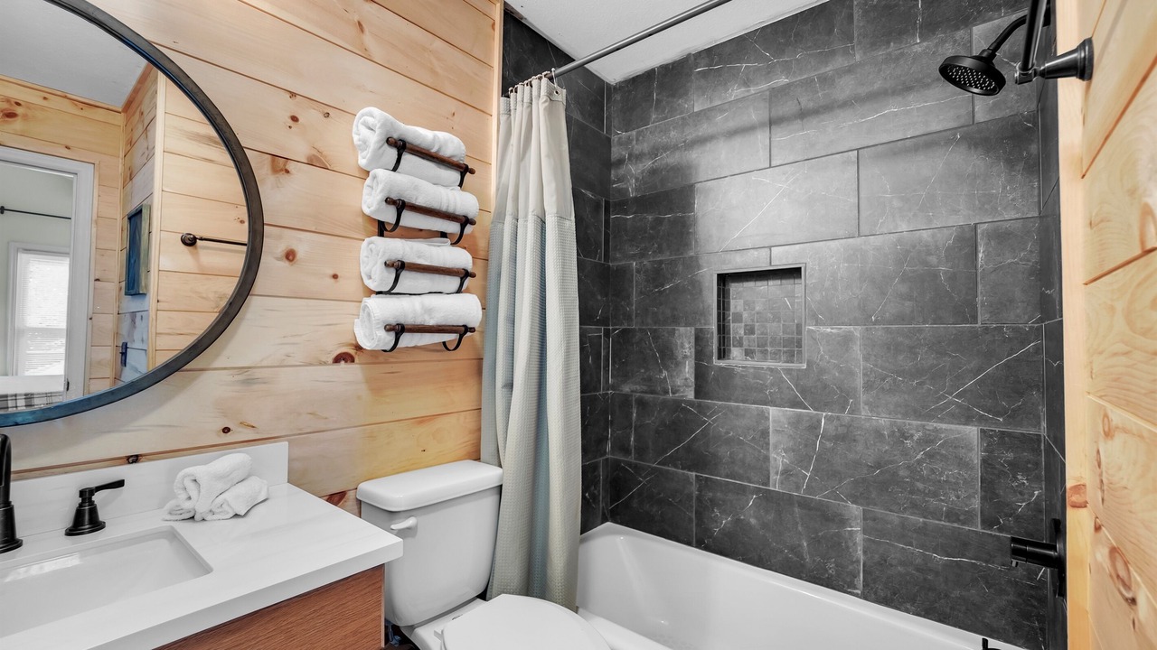 Photo of Bathroom in Beech Mountain