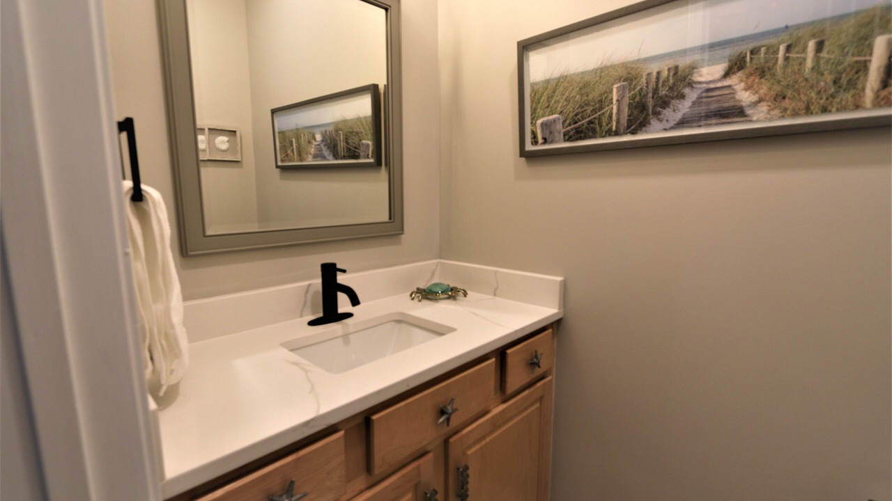 Photo of Bathroom in Arundel on the Bay