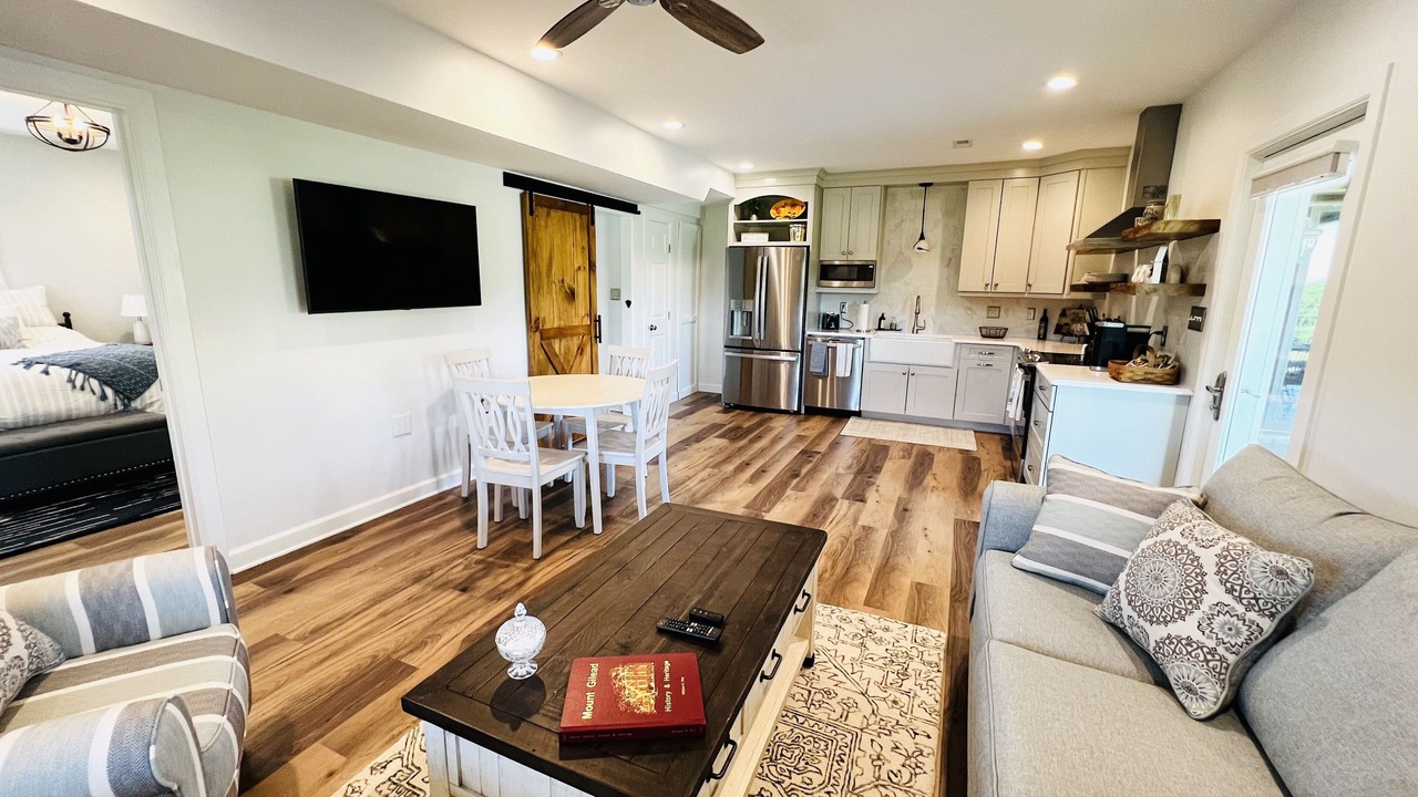 Photo of Livingroom in Blue Ridge
