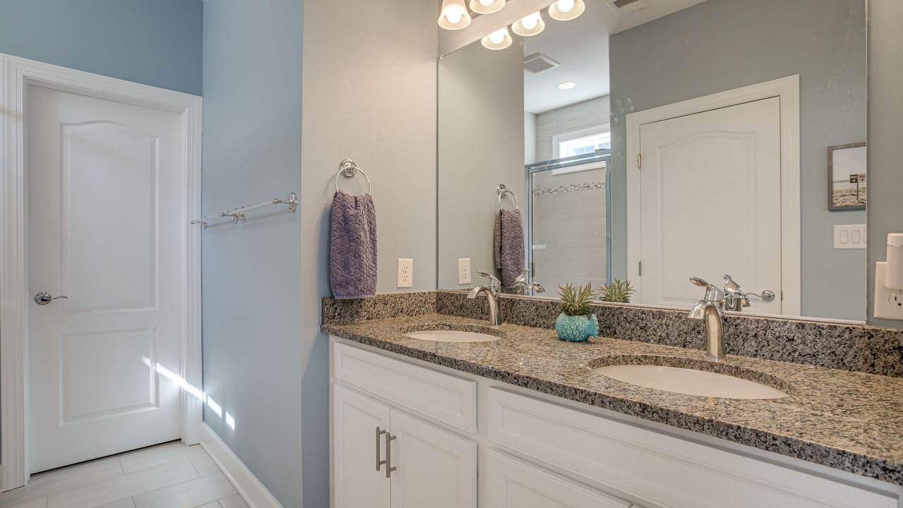 Photo of Bathroom in Frankford