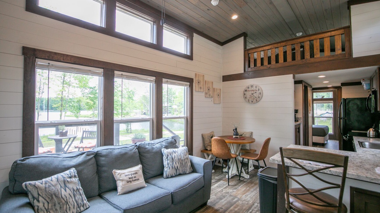Photo of Livingroom in Tracy City