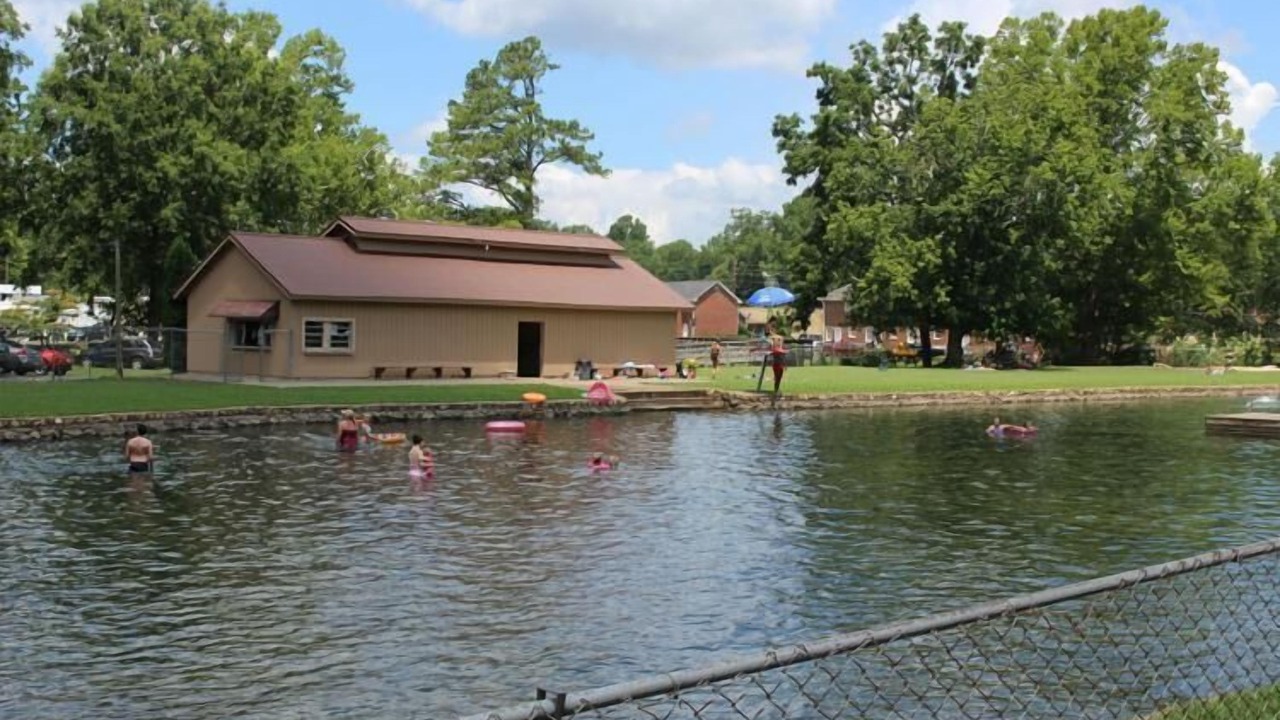 Photo of Outdoor in Cave Spring