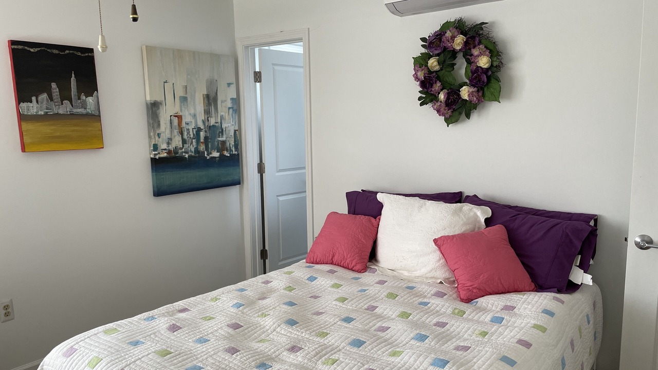 Photo of Bedroom in Harvey Cedars