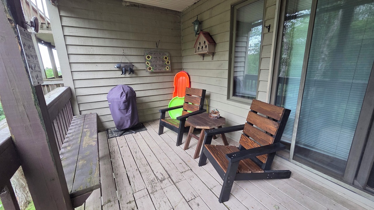 Photo of Patio Balcony in Beech Mountain