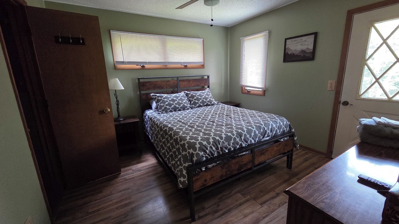 Photo of Bedroom in Beech Mountain