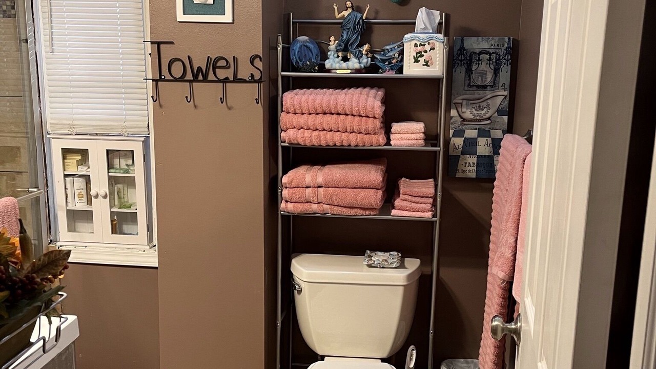 Photo of Bathroom in Davenport