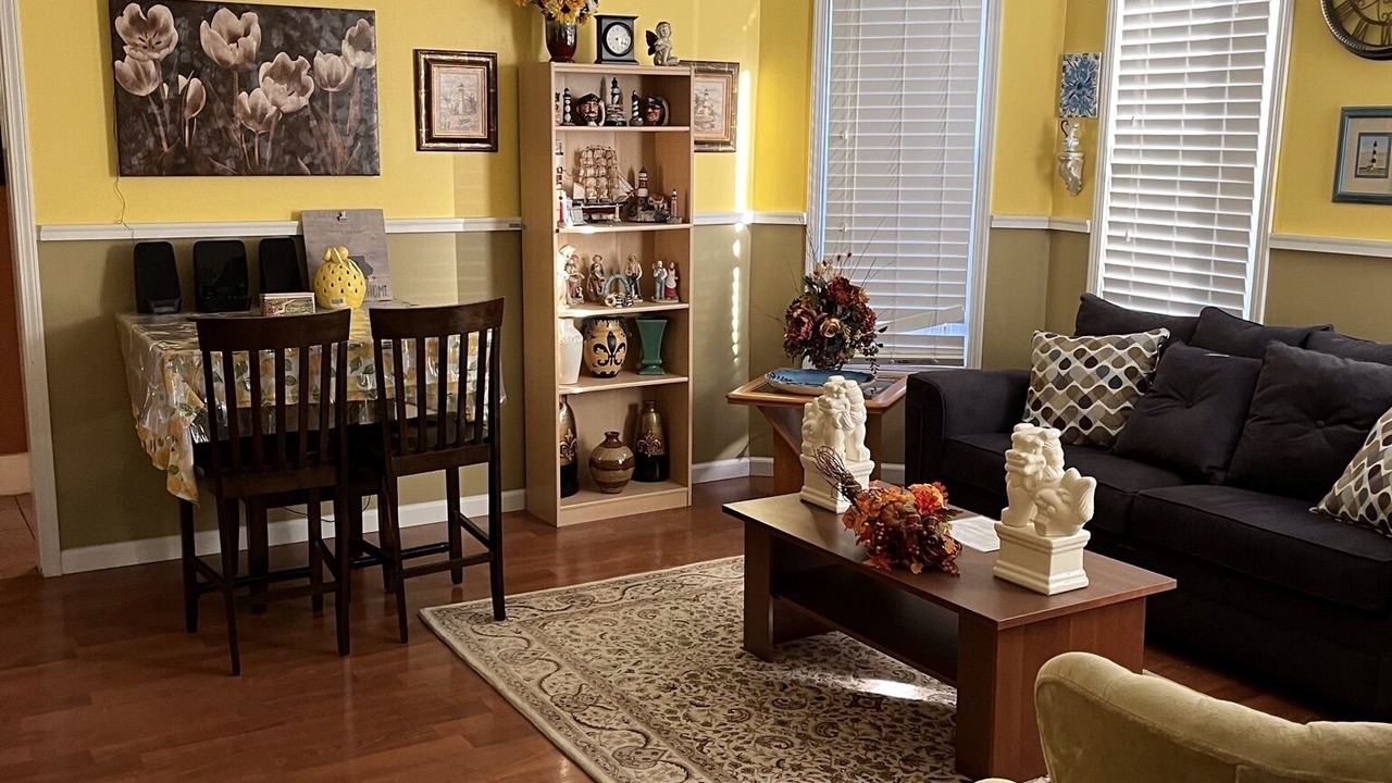 Photo of Bedroom in Davenport
