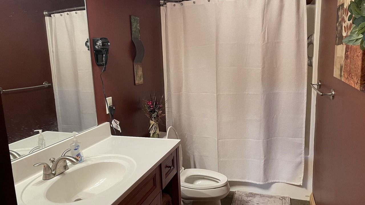 Photo of Bathroom in Stoutsville