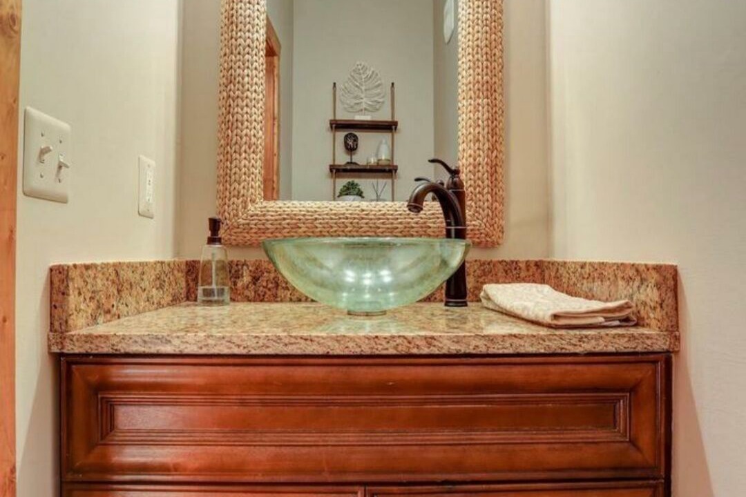 Photo of Bedroom in Livingston