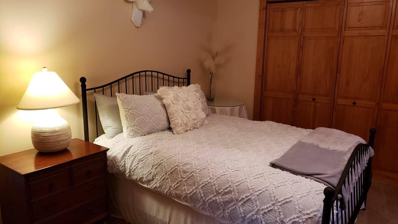 Photo of Bedroom in Livingston