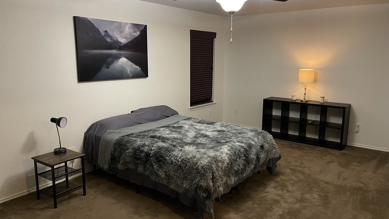 Photo of Bedroom in McNeil