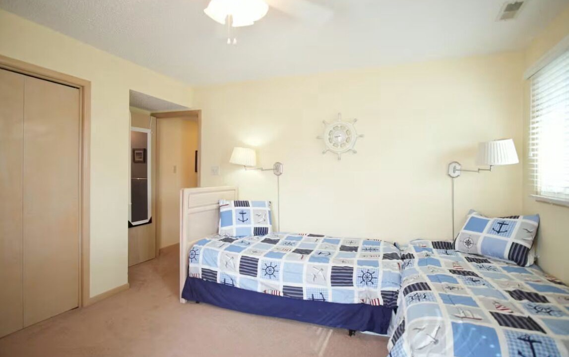 Photo of Bedroom in Townsend's Inlet