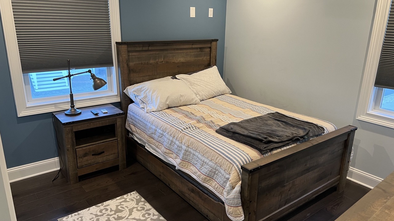 Photo of Bedroom in Ortley Beach