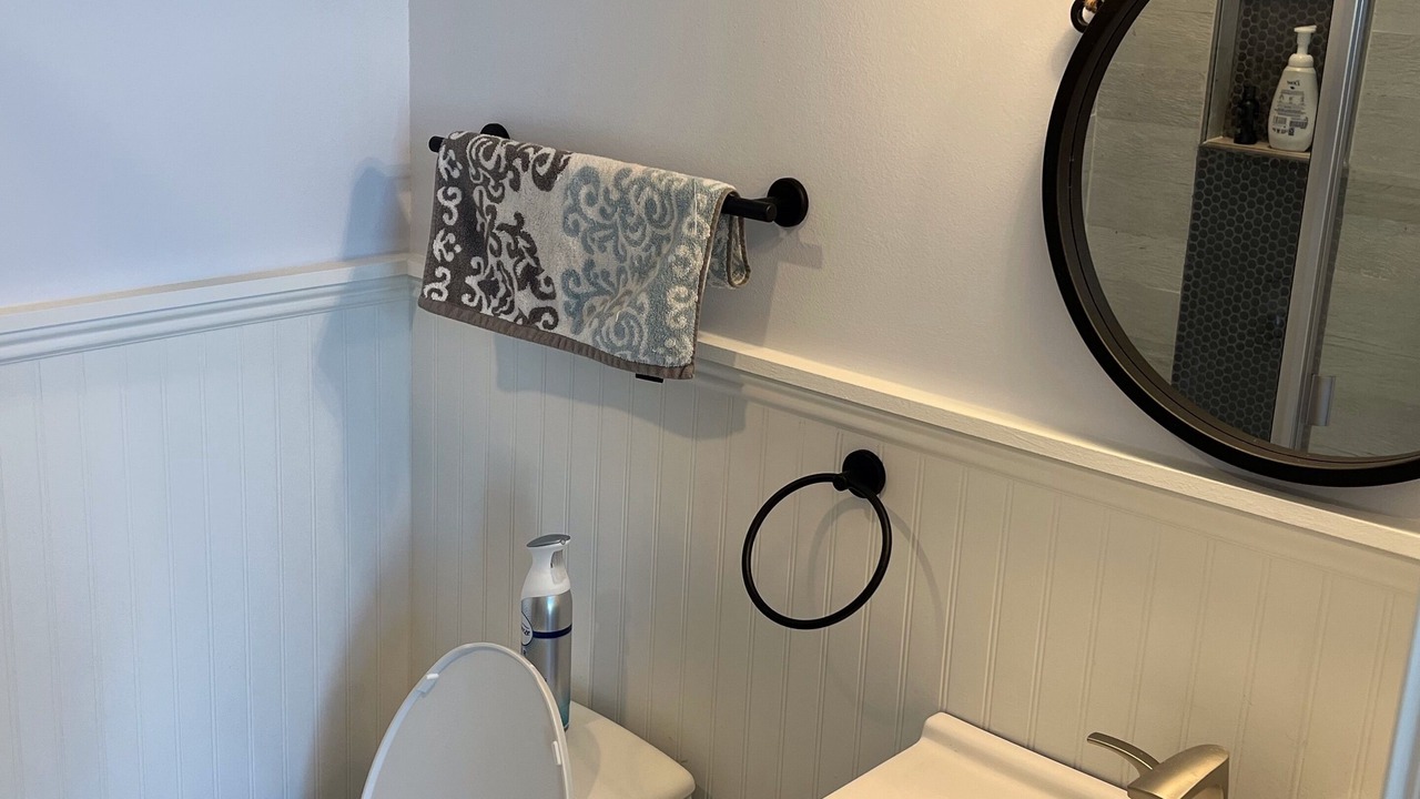 Photo of Bathroom in Ortley Beach