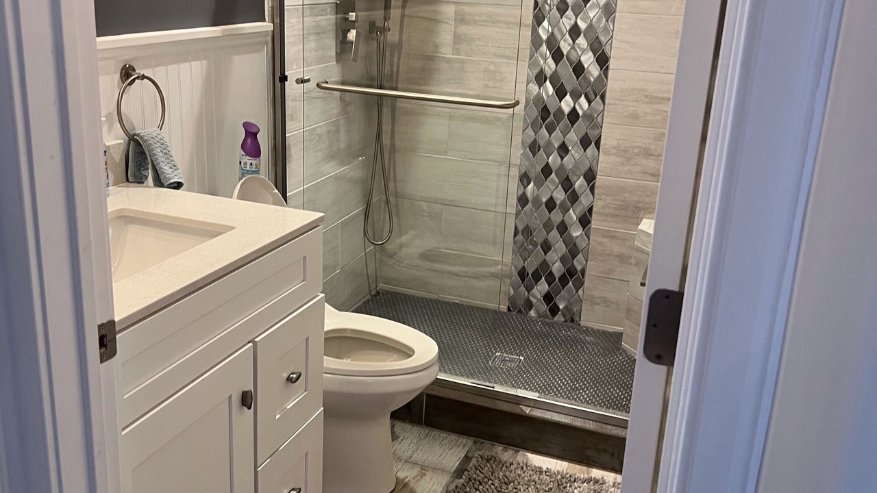 Photo of Bathroom in Ortley Beach