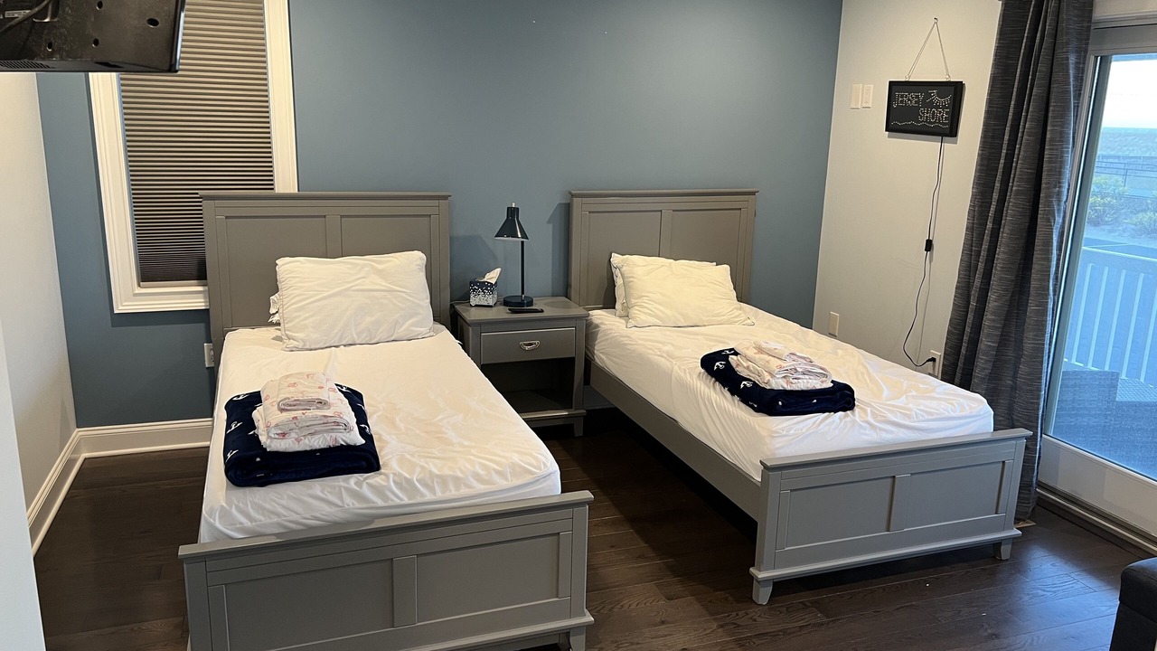 Photo of Bedroom in Ortley Beach