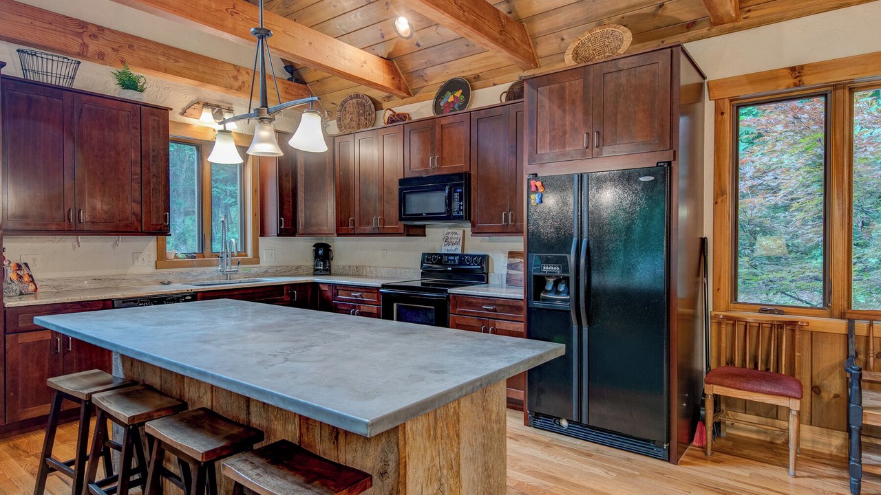 Photo of Kitchen in Sugar Grove