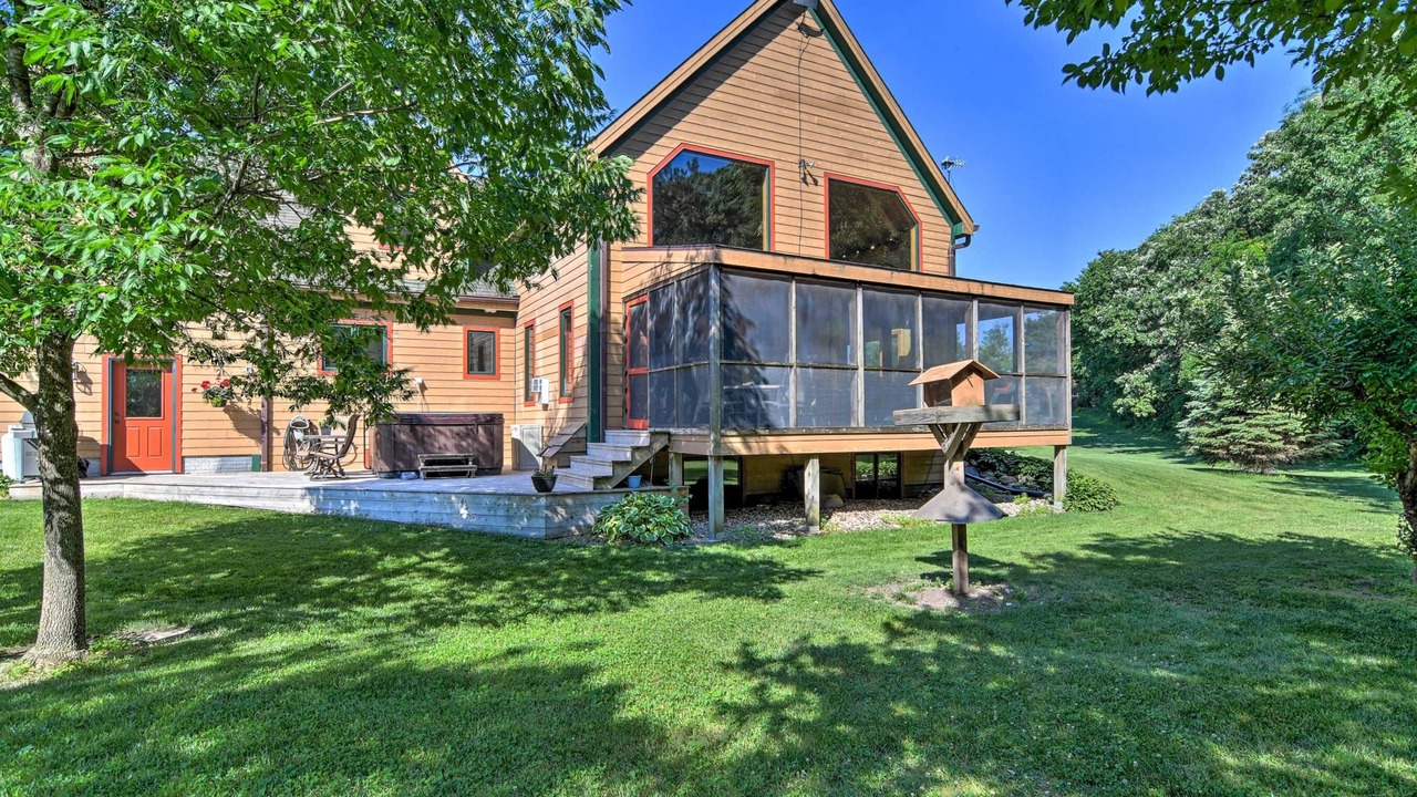 Photo of Outdoor in Adel
