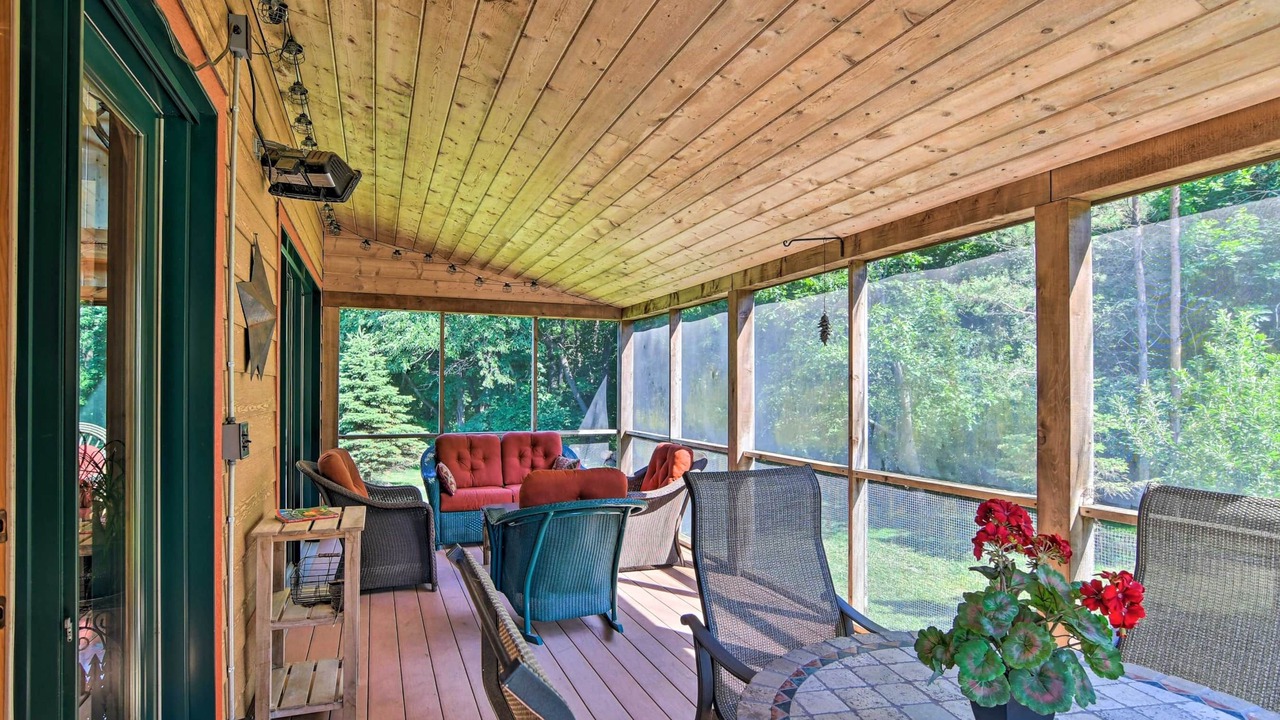 Photo of Outdoor in Adel