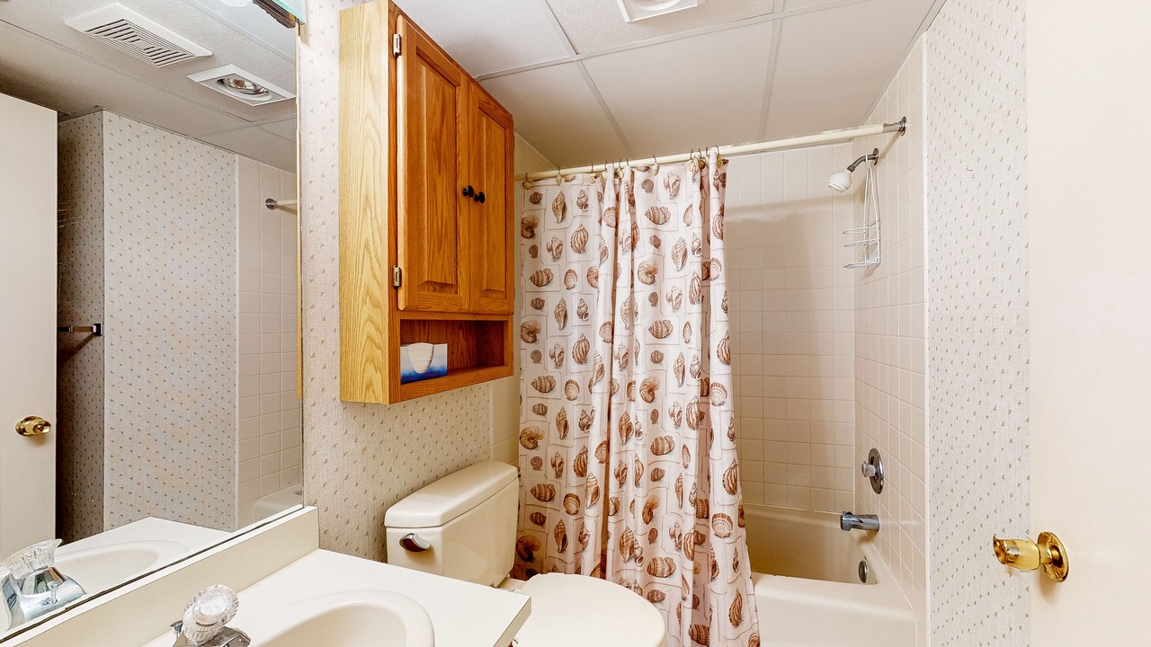 Photo of Bathroom in Midtown Ocean City