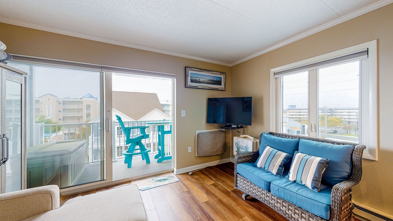 Photo of Livingroom in Midtown Ocean City