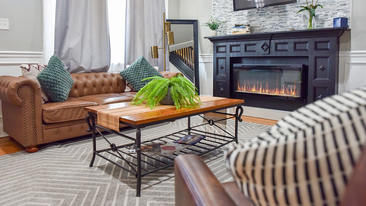 Photo of Livingroom in Bayview