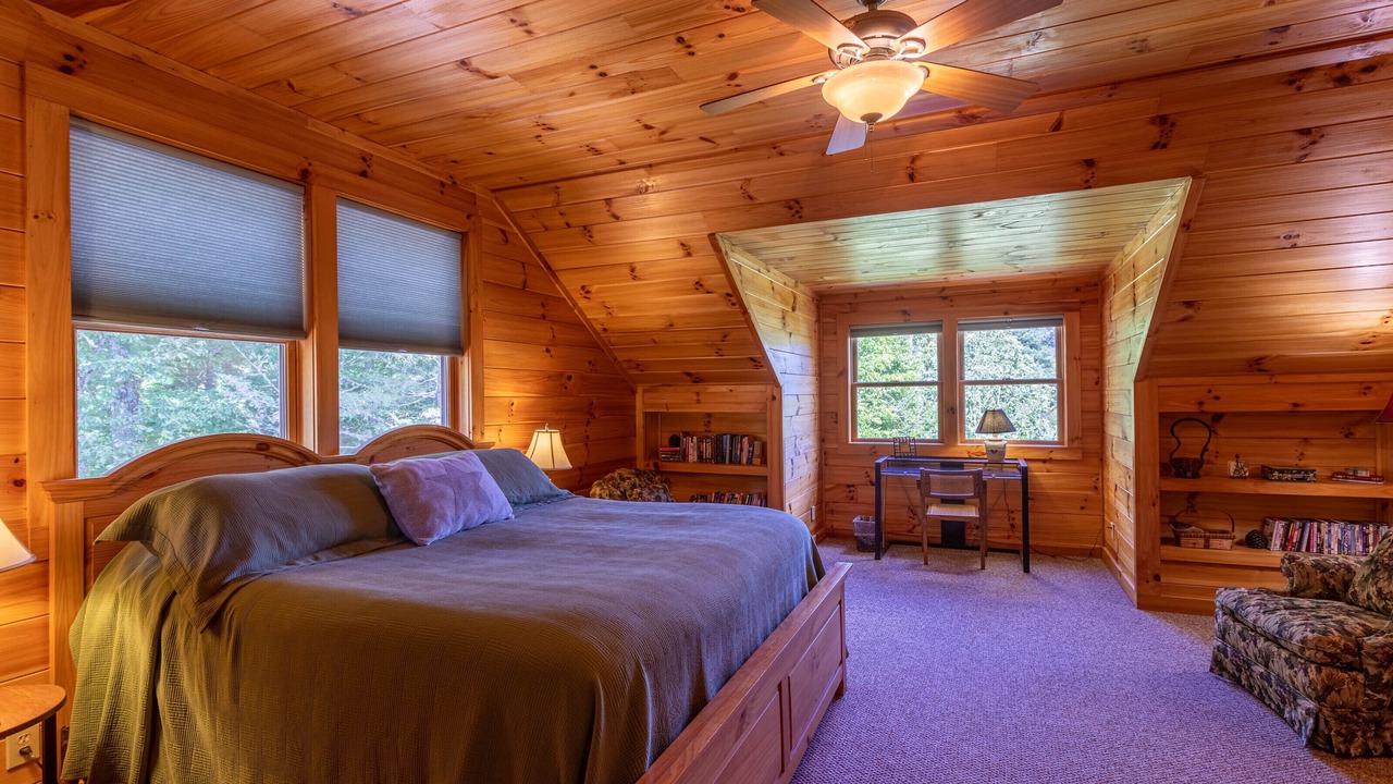 Photo of Bedroom in Boone
