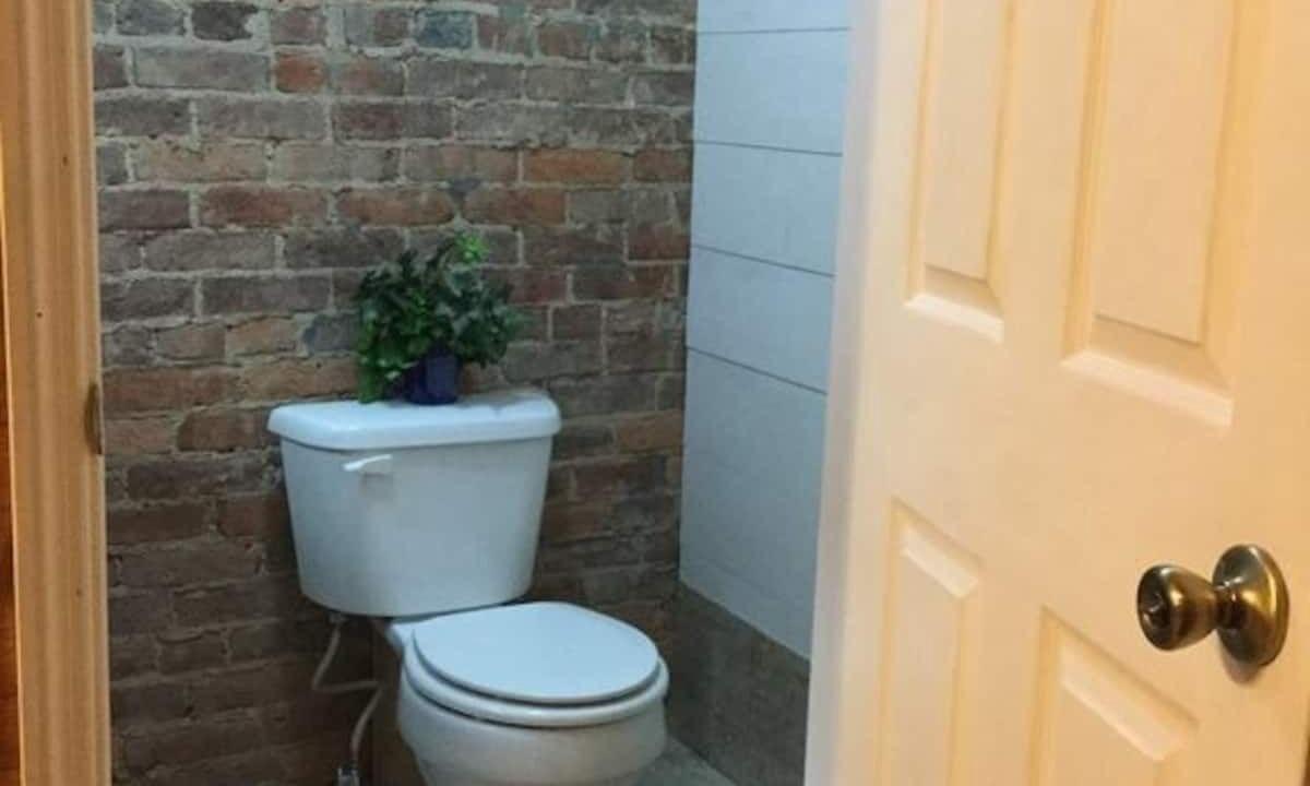 Photo of Bathroom in Bell Buckle