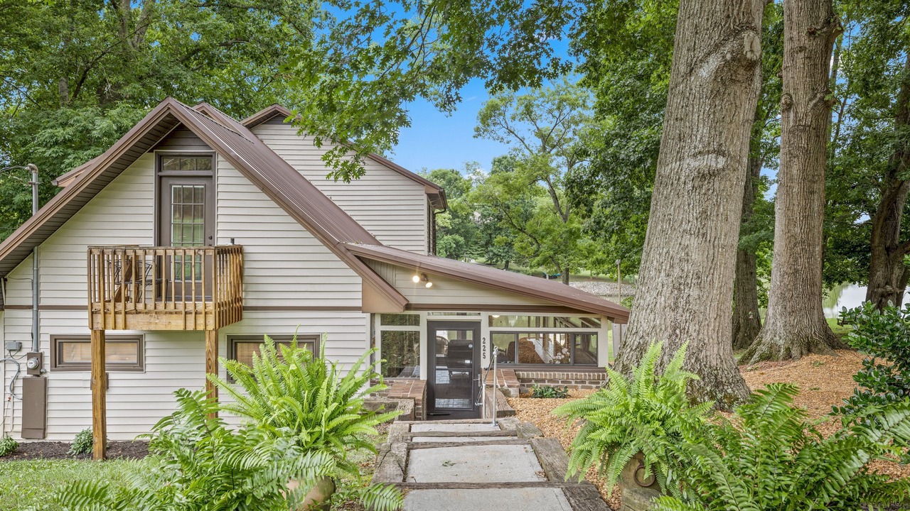 Photo of Outdoor in Loudon
