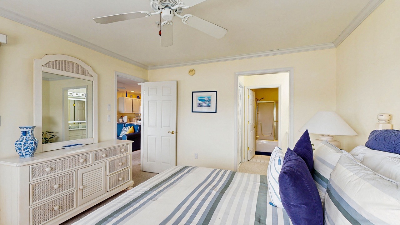 Photo of Bedroom in Heron Harbour Isle