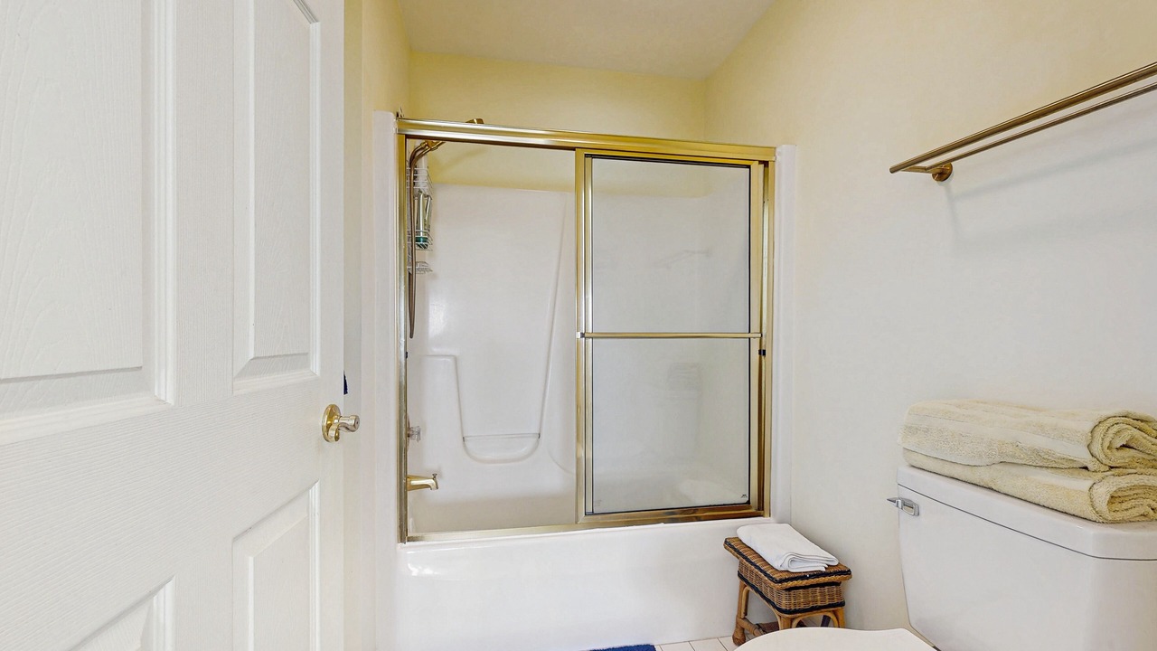 Photo of Bathroom in Heron Harbour Isle