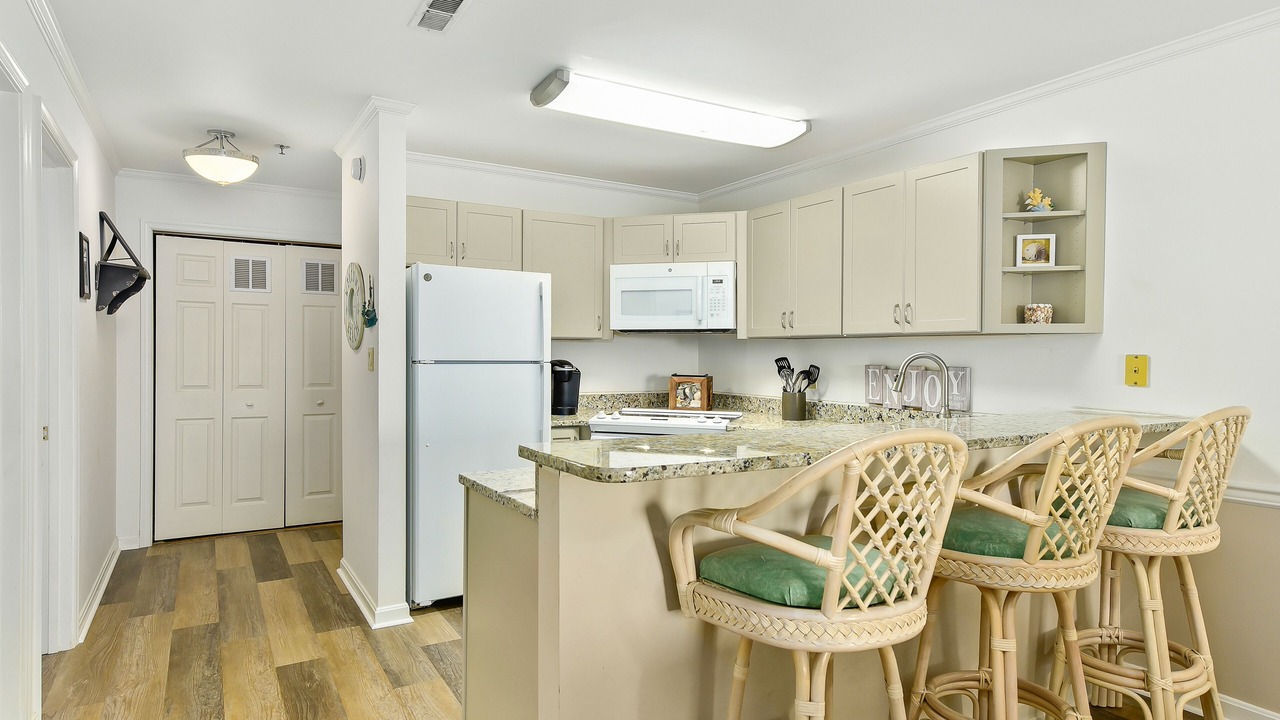 Photo of Kitchen in Heron Harbour Isle