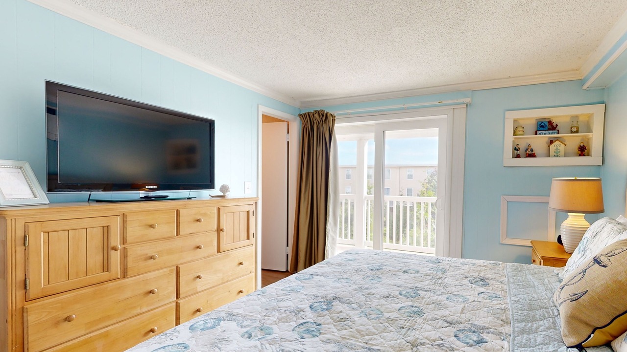 Photo of Bedroom in North Ocean City
