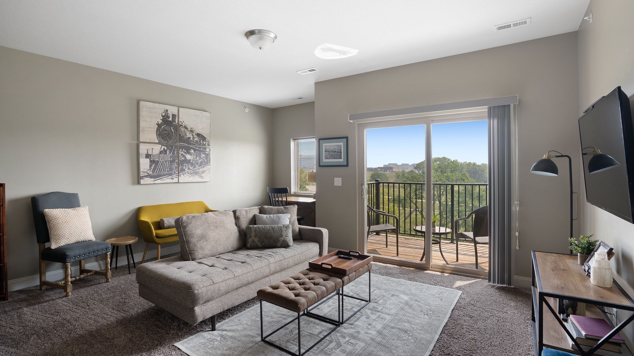 Photo of Livingroom in West Des Moines