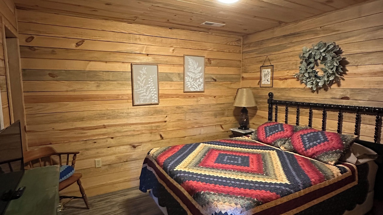 Photo of Bedroom in Cullman