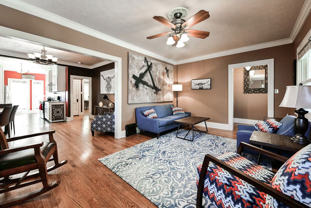 Photo of Livingroom in Downtown Omaha
