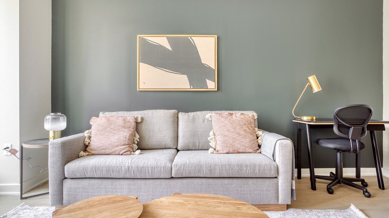 Photo of Livingroom in Navy Yard