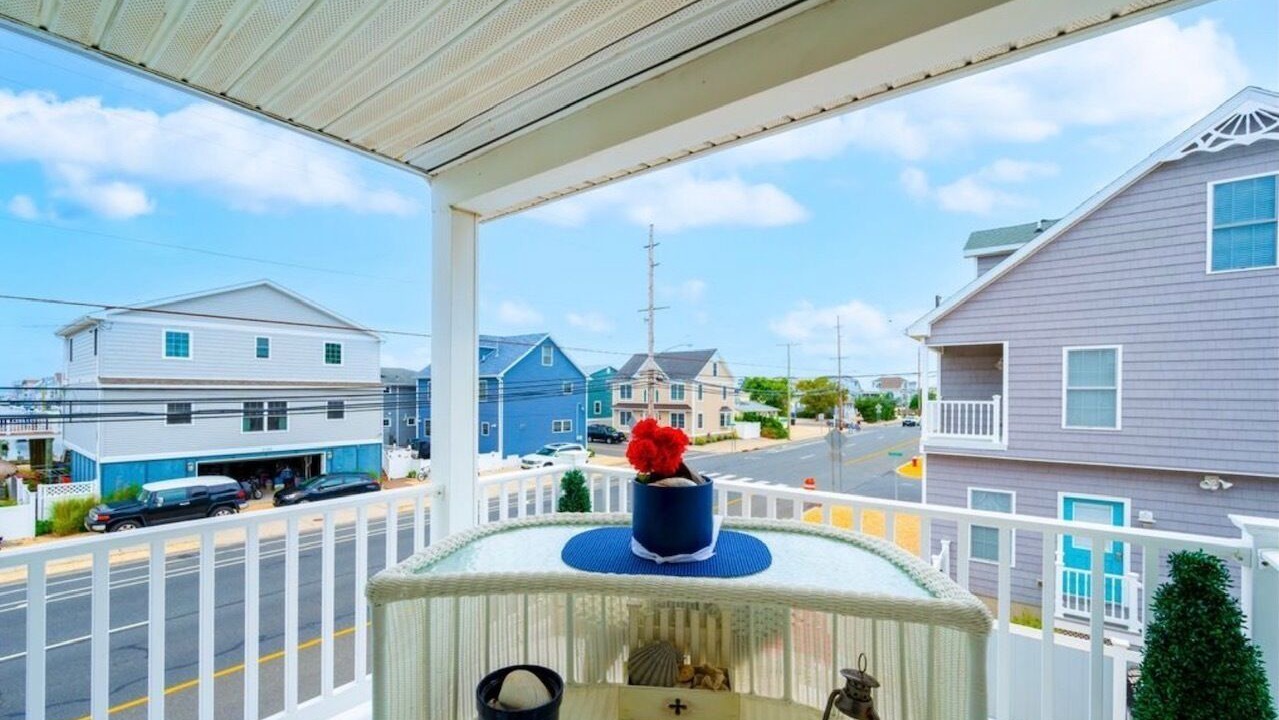 Photo of Patio Balcony in Dover Beaches North