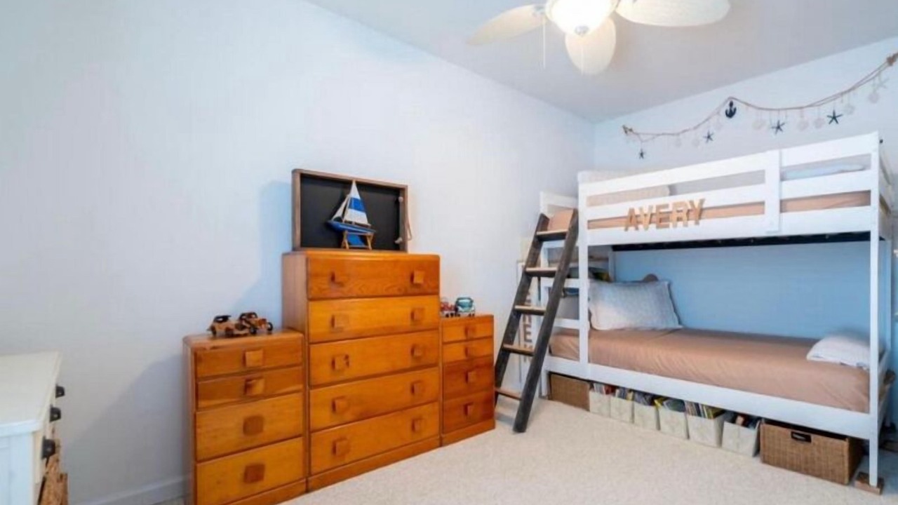 Photo of Bedroom in Dover Beaches North