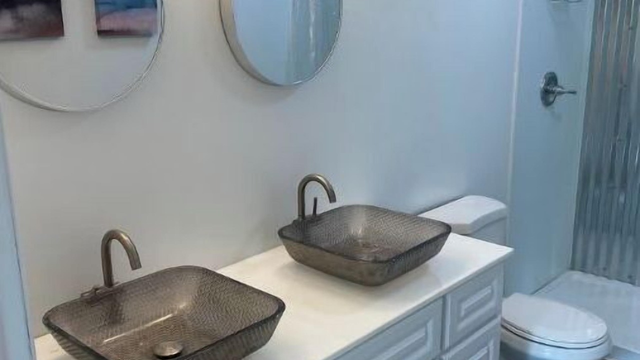Photo of Bathroom in Coalfield