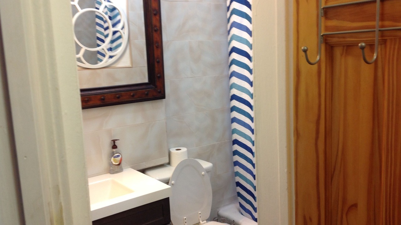 Photo of Bathroom in Canarsie
