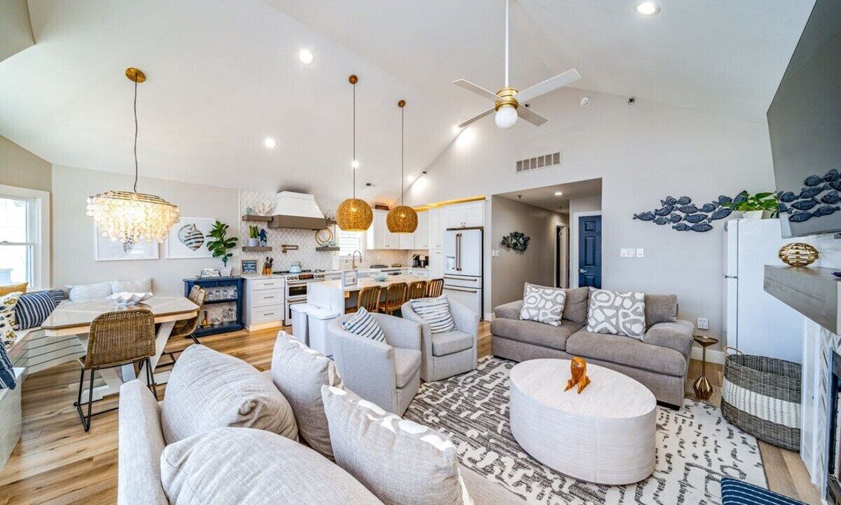 Photo of Livingroom in North End