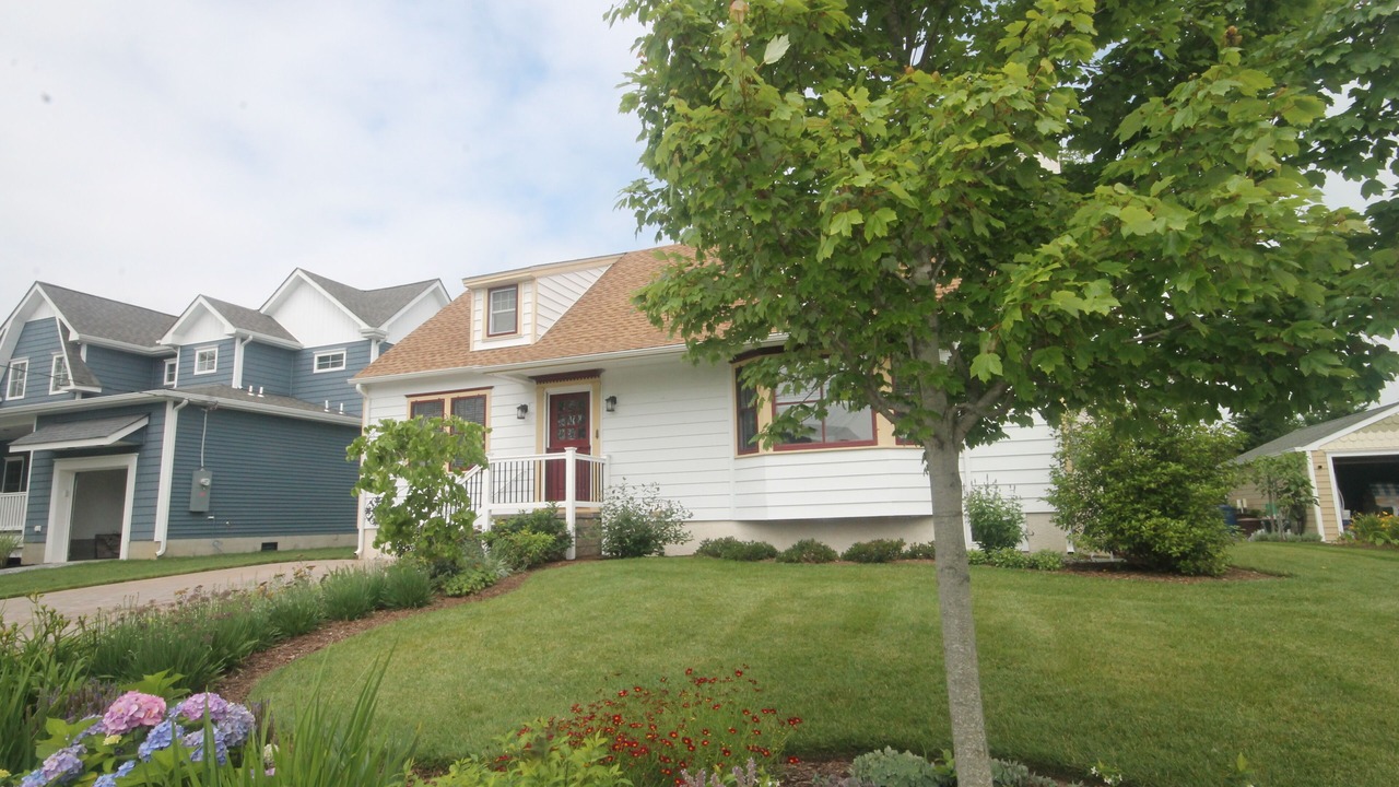 Photo of Outdoor in Village Green