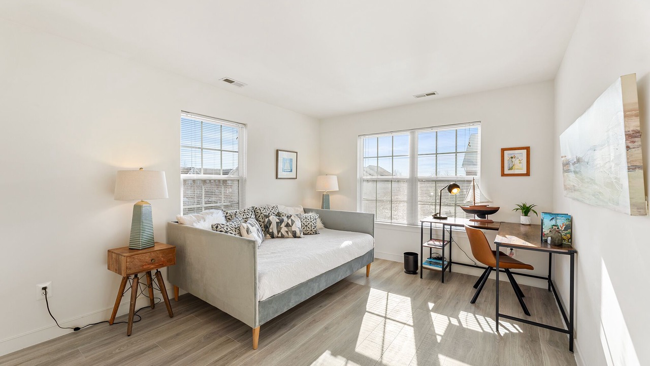 Photo of Livingroom in Villages of Five Points
