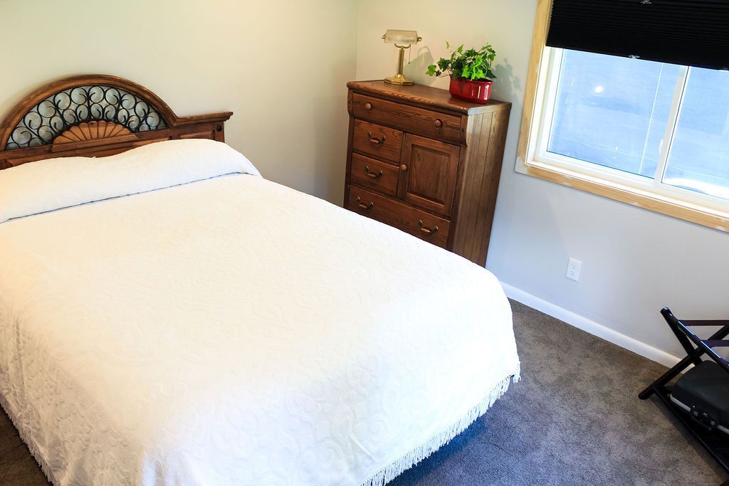Photo of Bedroom in Albert Lea